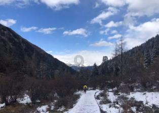 4吨减30千克等于多少吨？